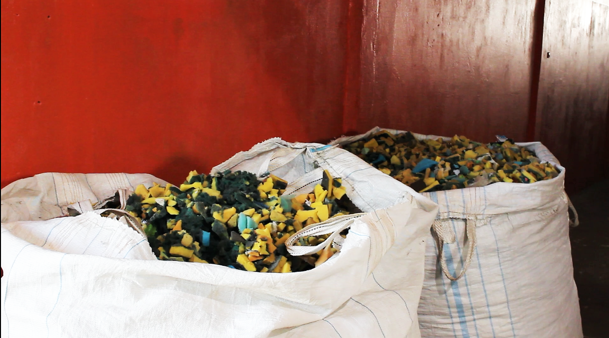 Fotos: Divulgação/Semasa e Divulgação/TerraCycle