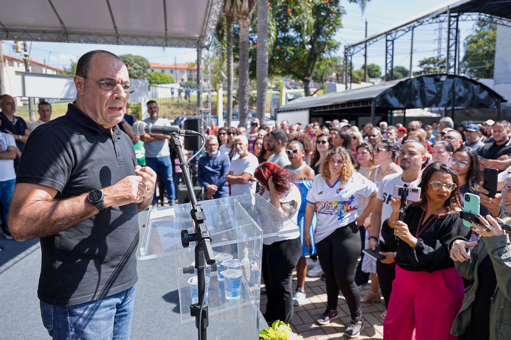 Auricchio entrega revitalização do Sete de Setembro e mais um campo de futebol para São Caetano