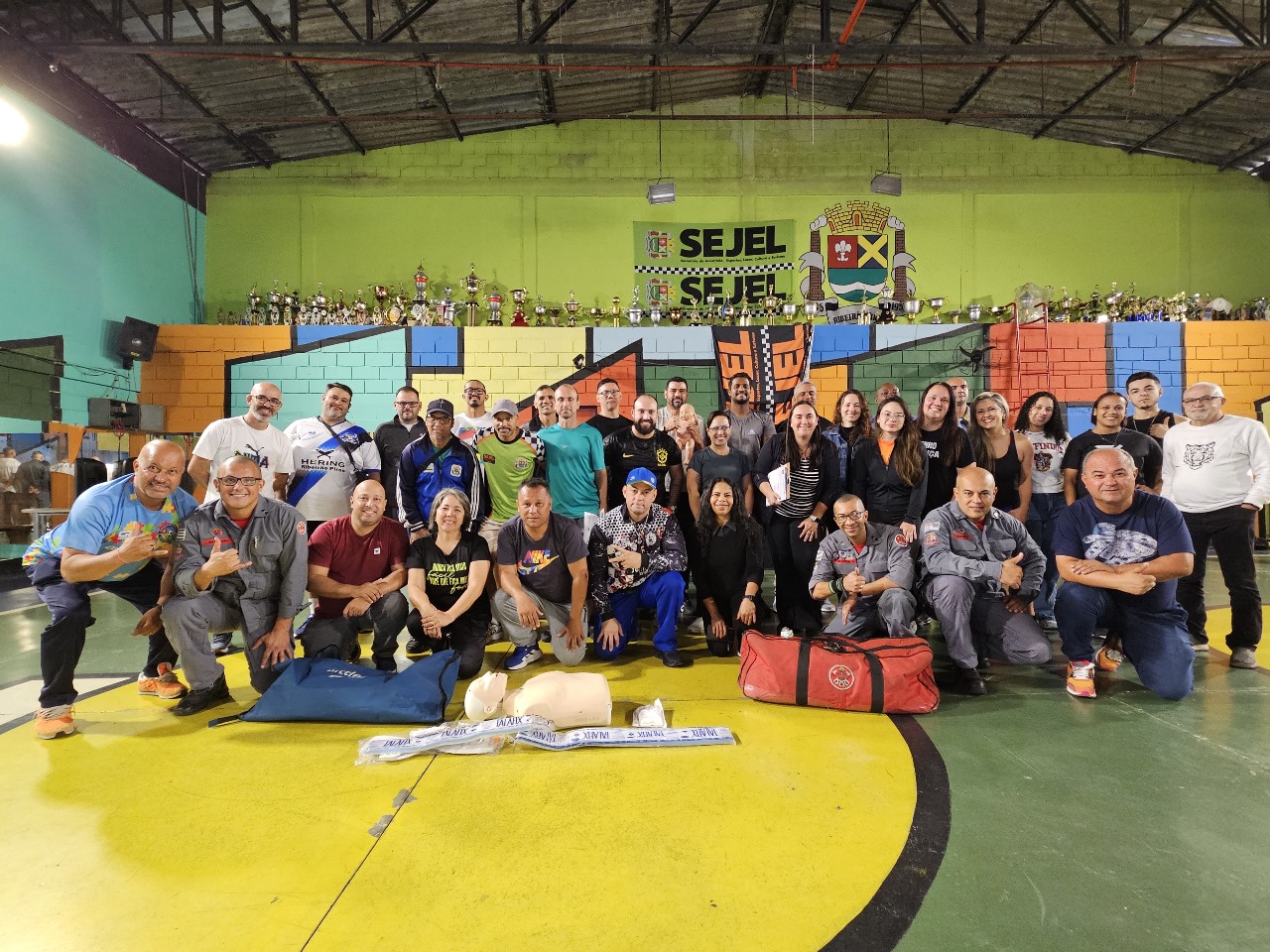 Professores e servidores da Secretaria de Juventude, Esporte e Lazer de Ribeirão Pires participaram do curso Gabriel Mazzo/PMETRP
