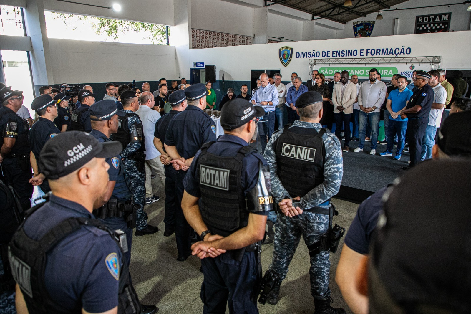 Prefeitura de São Caetano entrega novos armamentos para a GCM