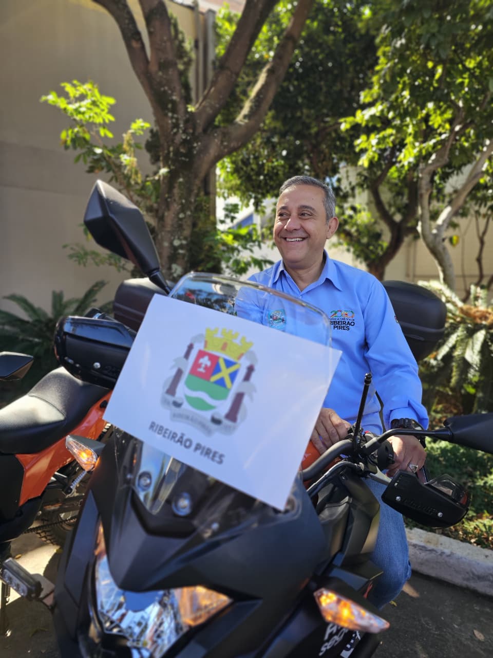 Ribeirão Pires recebe nova moto e amplia chegada de equipamentos para Guarda Civil Municipal