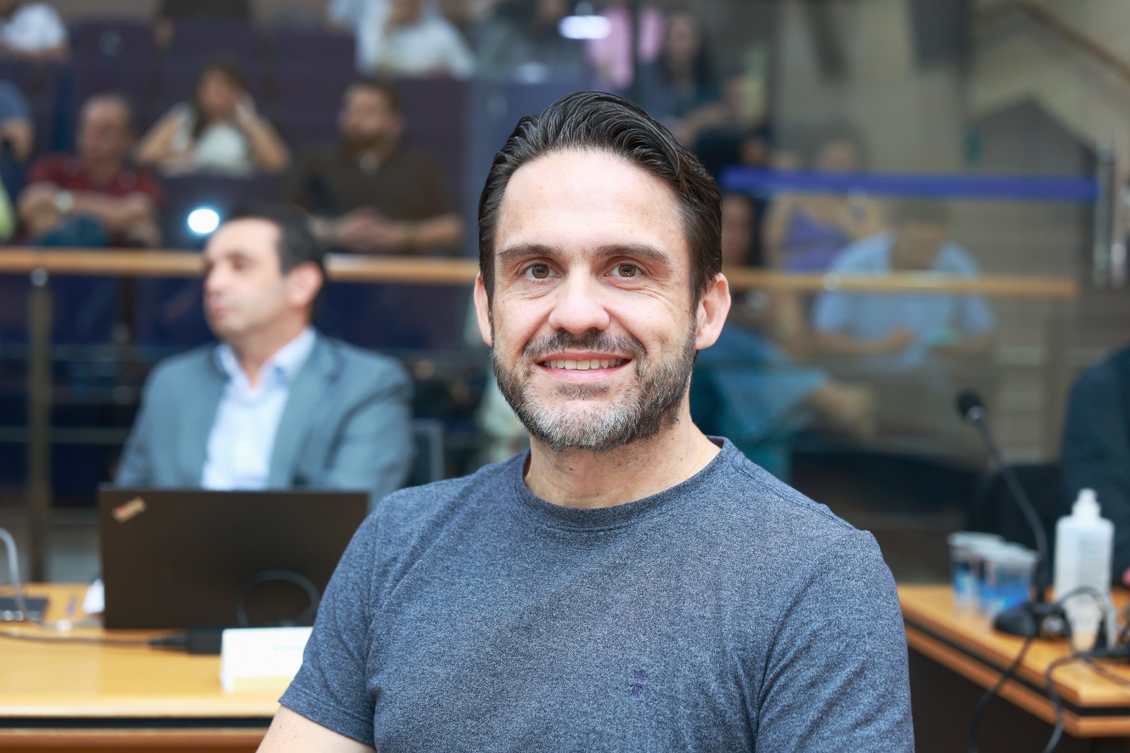 Daniel Córdoba propõe programa de autonomia econômica para mulheres em São Caetano