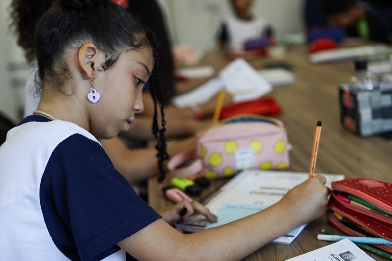 Índice do município evoluiu de 4,2 em 2025 para 4,6 em 2026, o que mostra os alunos de Diadema chegando mais preparados ao 2º ano