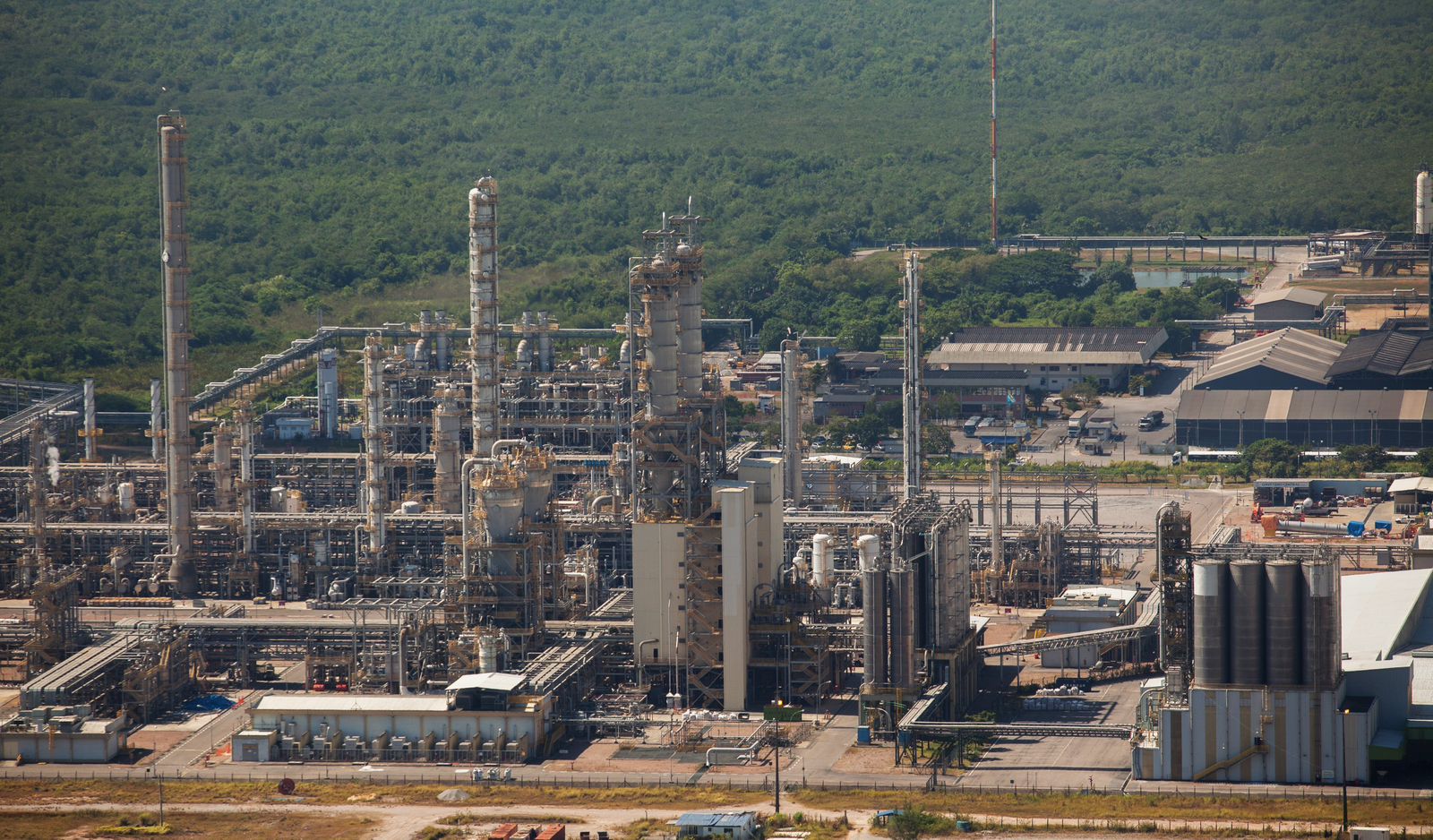 Braskem reforça papel estratégico da petroquímica para o desenvolvimento de setores essenciais no mês da Indústria