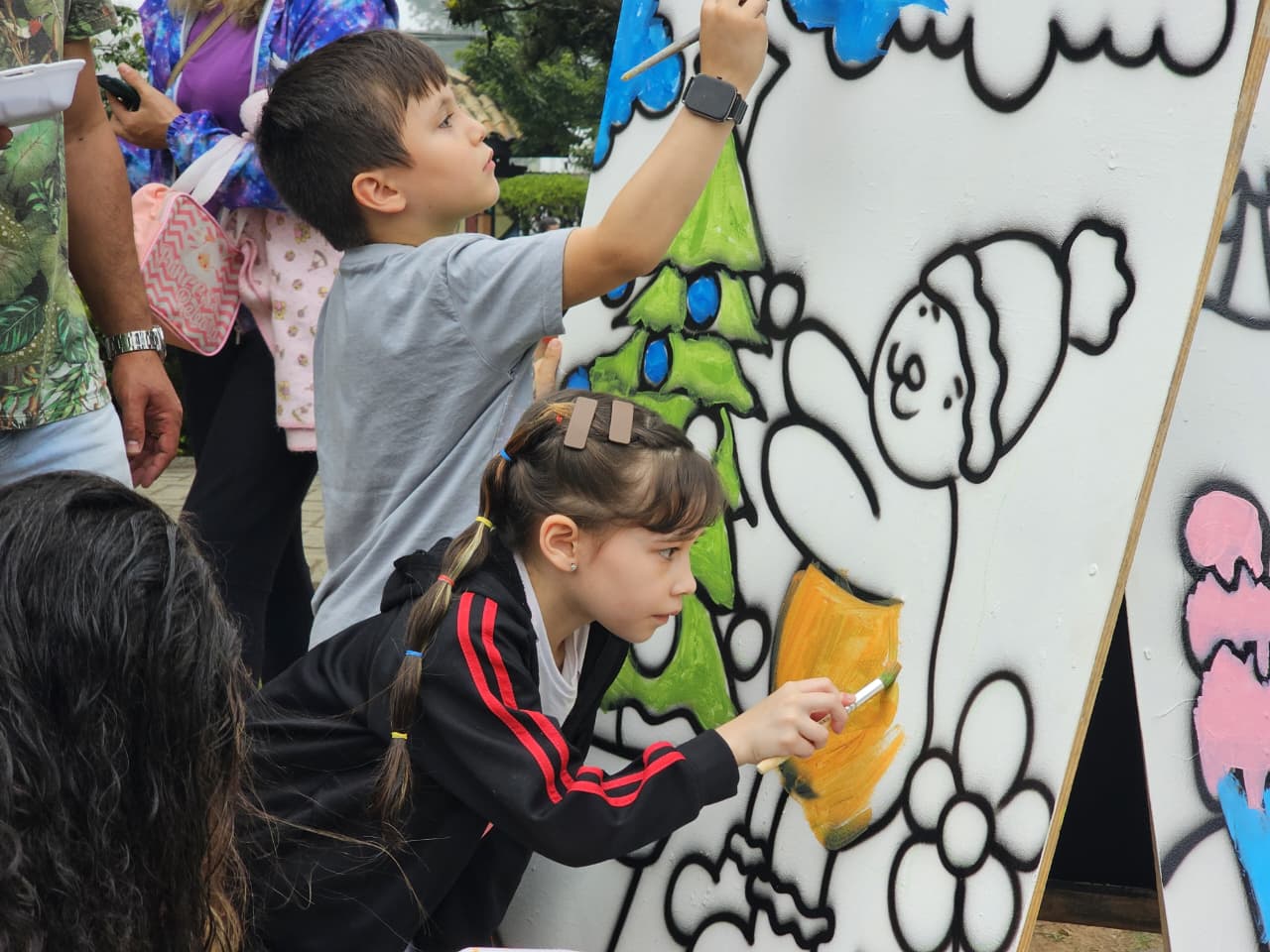 Magia, arte e tradição encantam público no Natal Mágico de Ribeirão Pires 2025