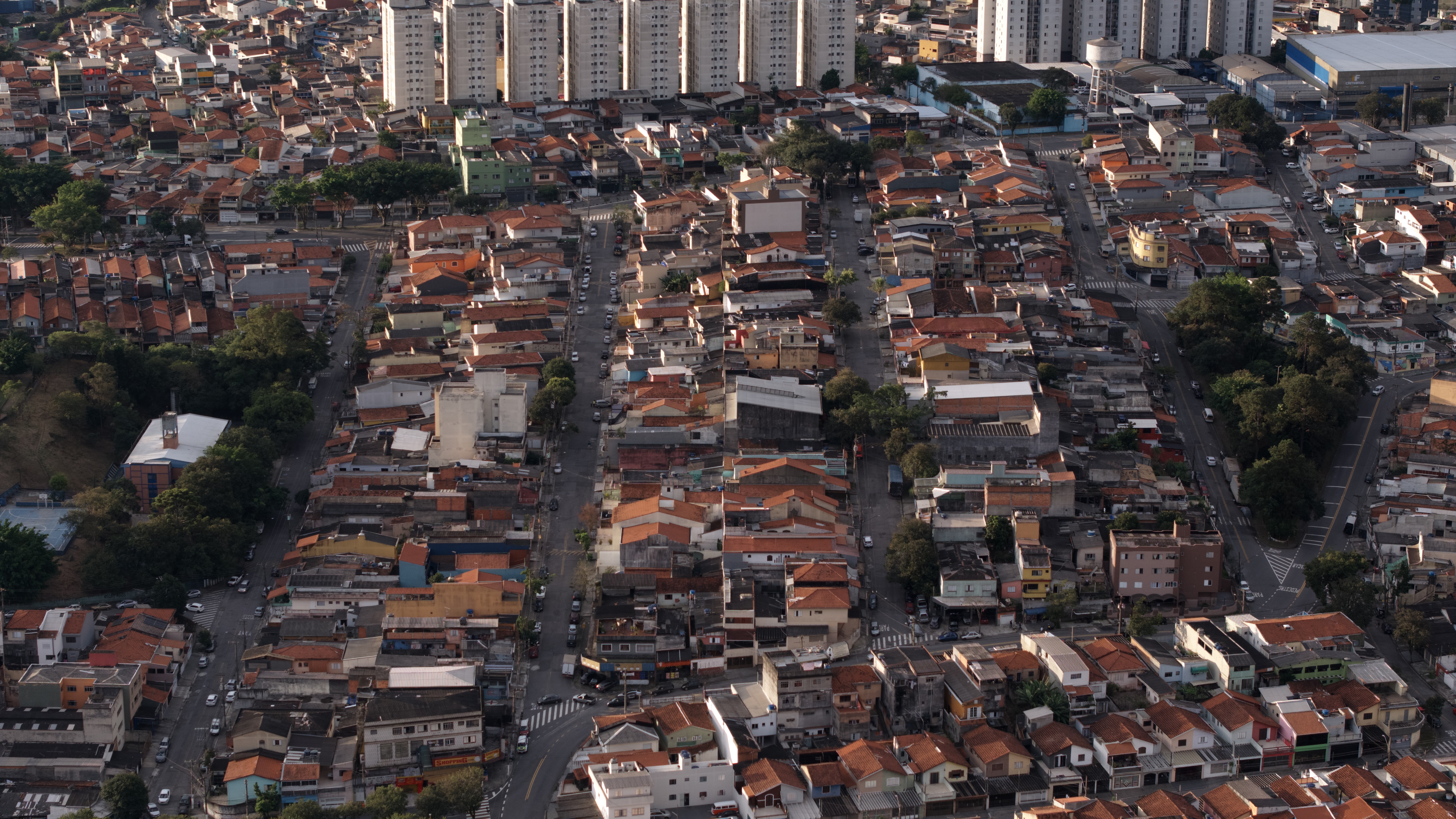  Programa de recapeamento de São Bernardo chega ao Jd. Beatriz, no Planalto, contemplando 18 vias