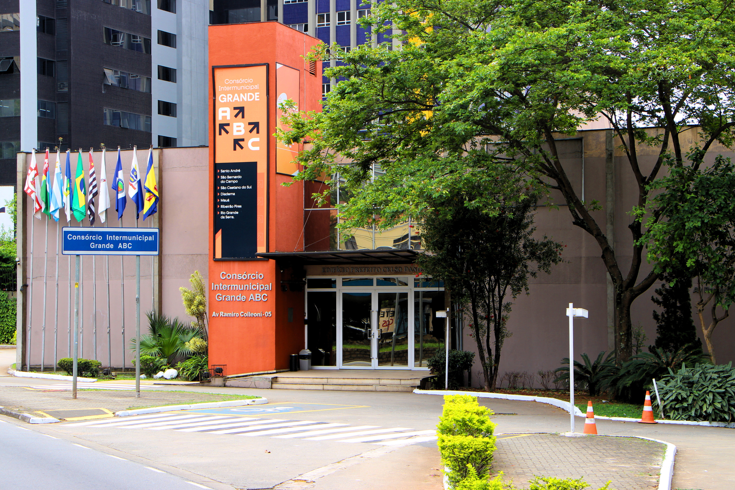 Consórcio Grande ABC lança pacote de ações para combater o feminicídio